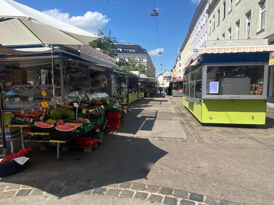 Magic Vienna Balcony Apartment ภายนอก รูปภาพ